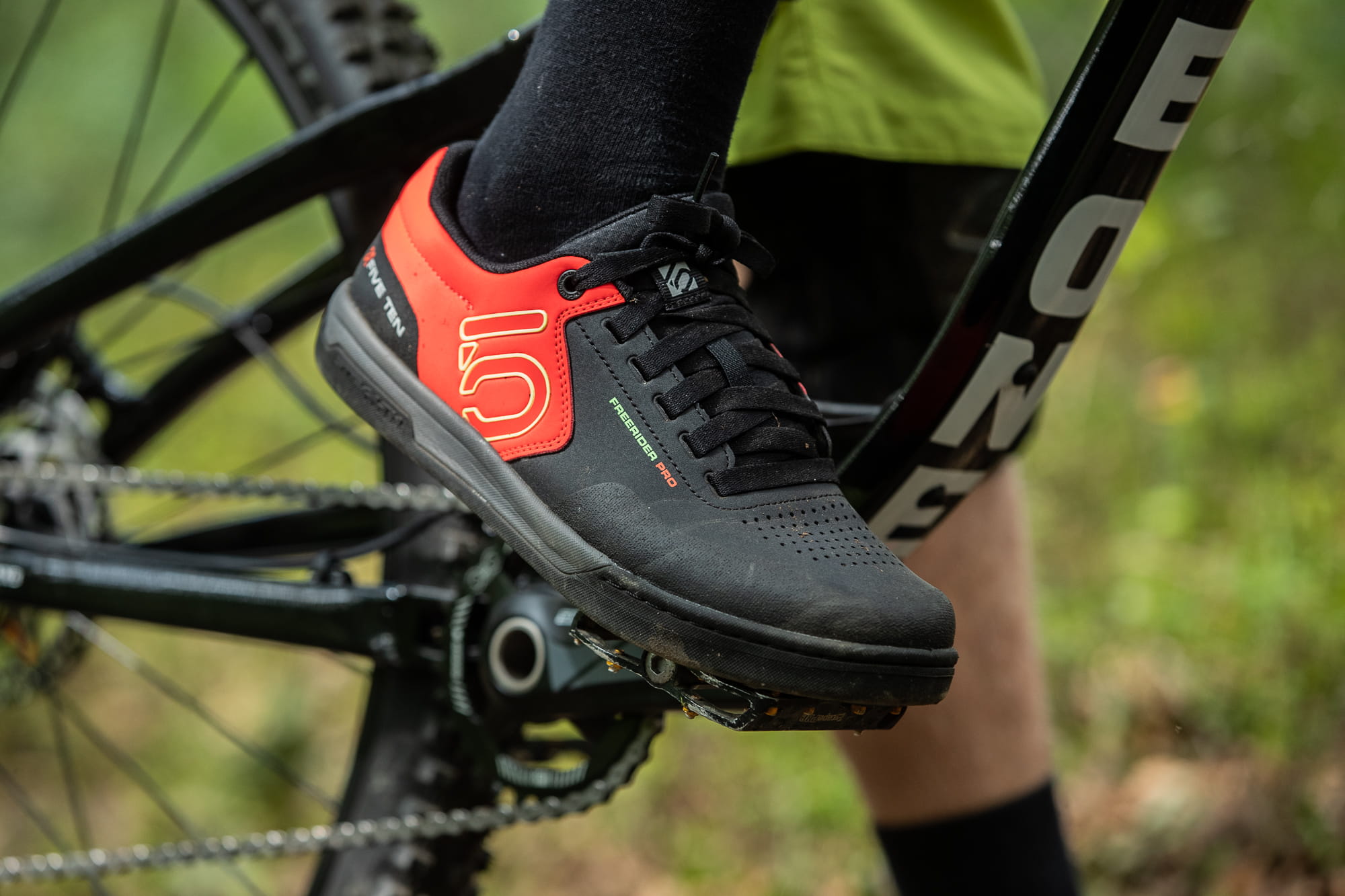 Im Test Der Adidas Five Ten Freerider Pro Bmo Bike Mailorder