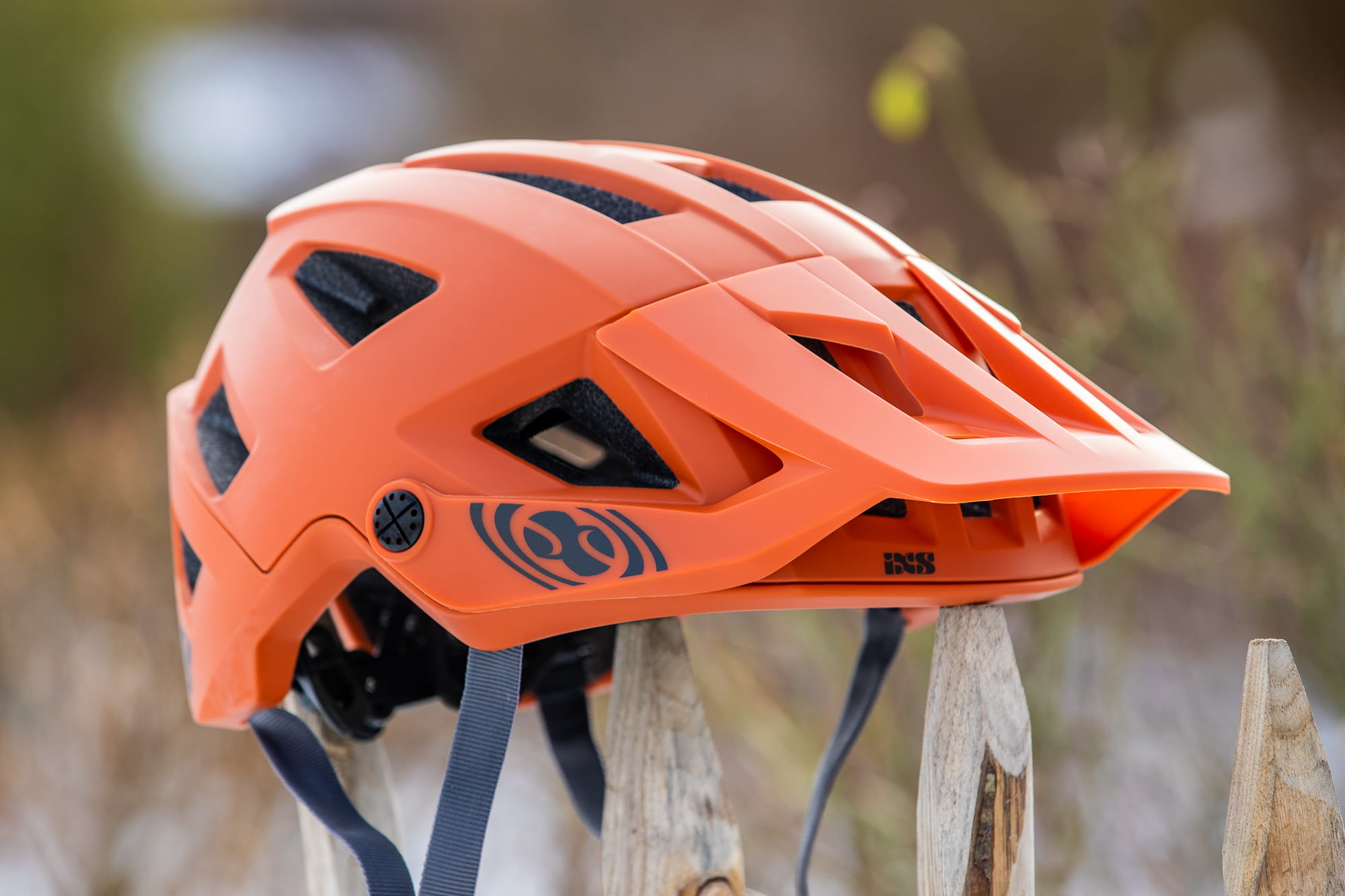 マルチボーダーシリーズ-ヘルメット 自転車 サイクリング 輸入 クロス